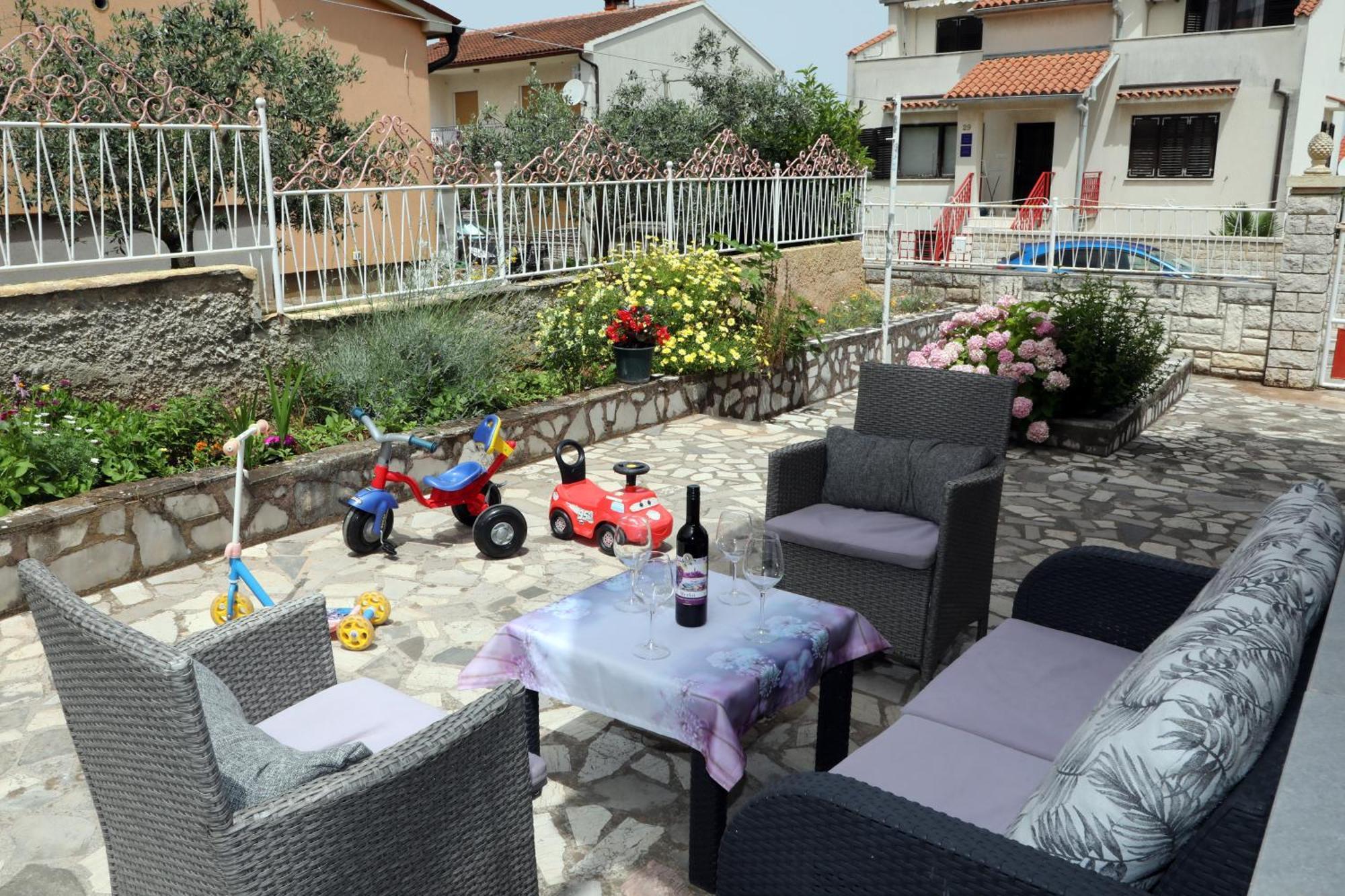 Apartman Modry Pula Exteriör bild